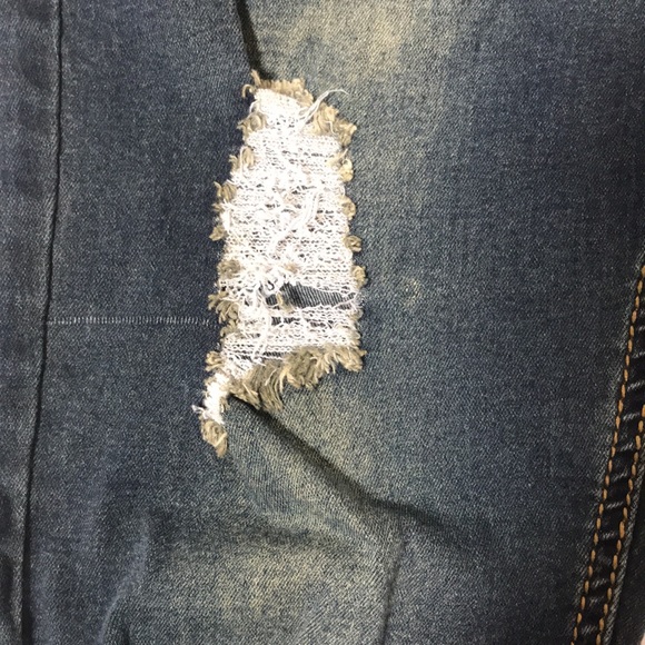 2 Piece Bundle Girl’s Size 7 Poncho Sweater & Deja Bleu Jeans - Picture 11 of 13